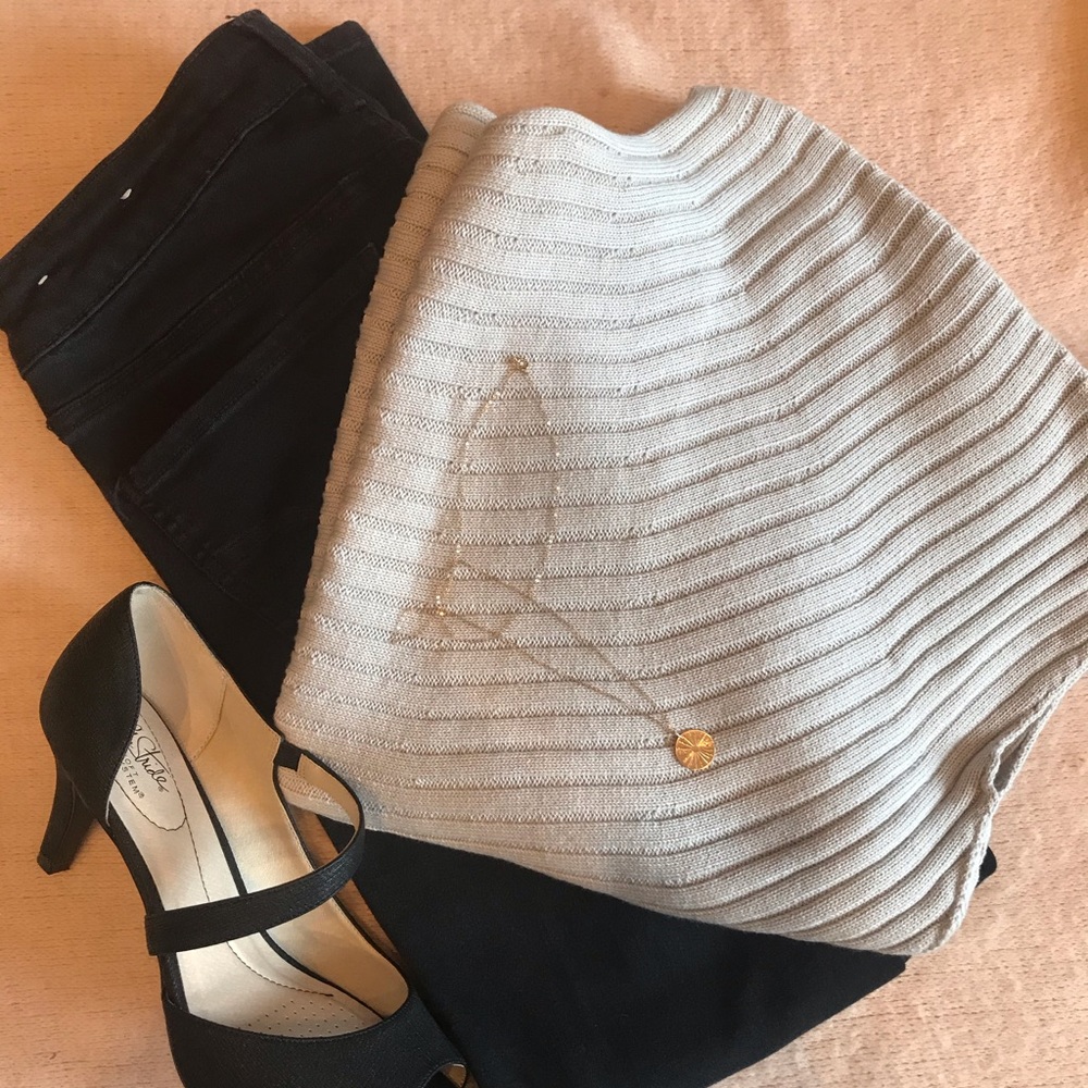 Uniqlo top!